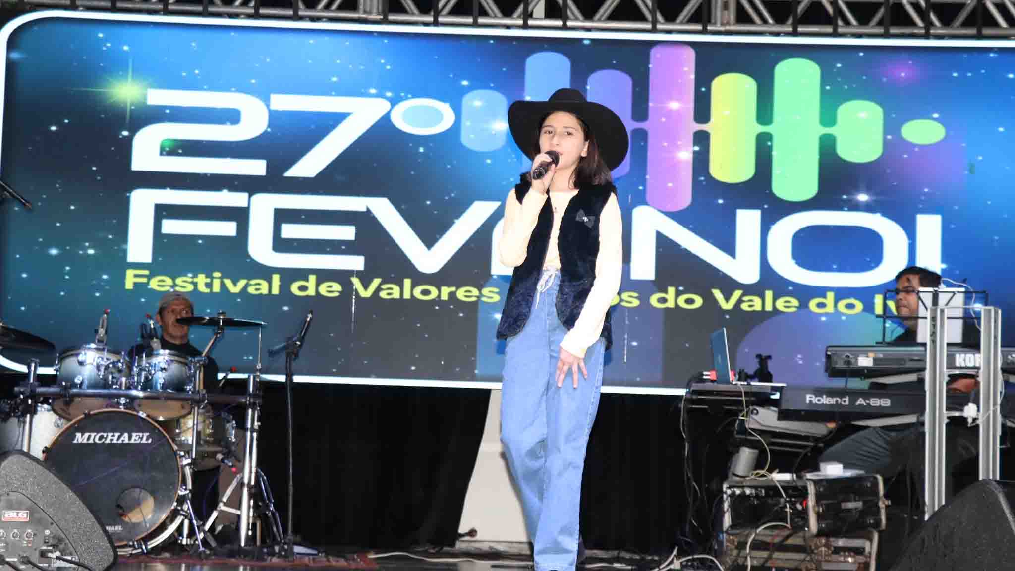 Fevanoi 2025 reúne talentos e emociona público em Ivaiporã