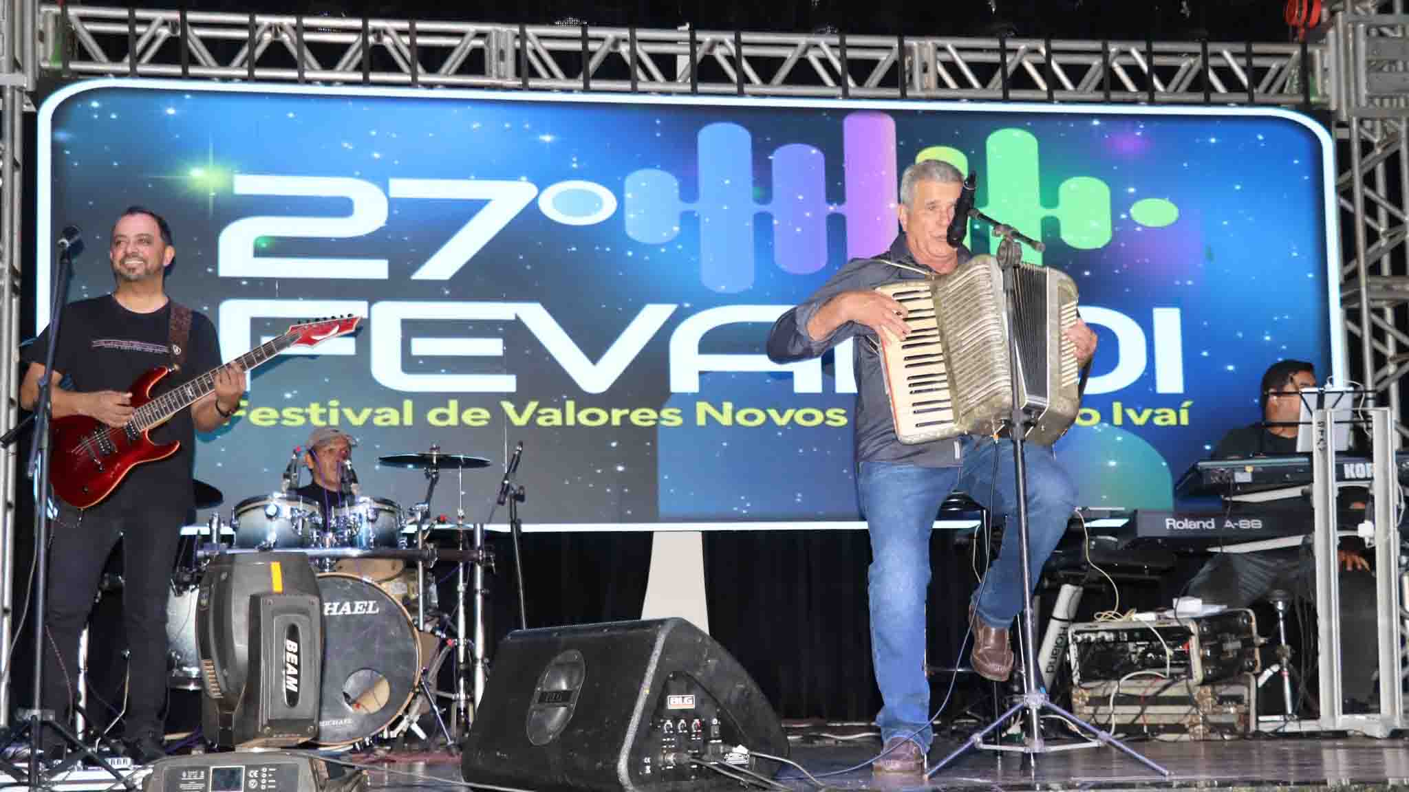 Fevanoi 2025 reúne talentos e emociona público em Ivaiporã
