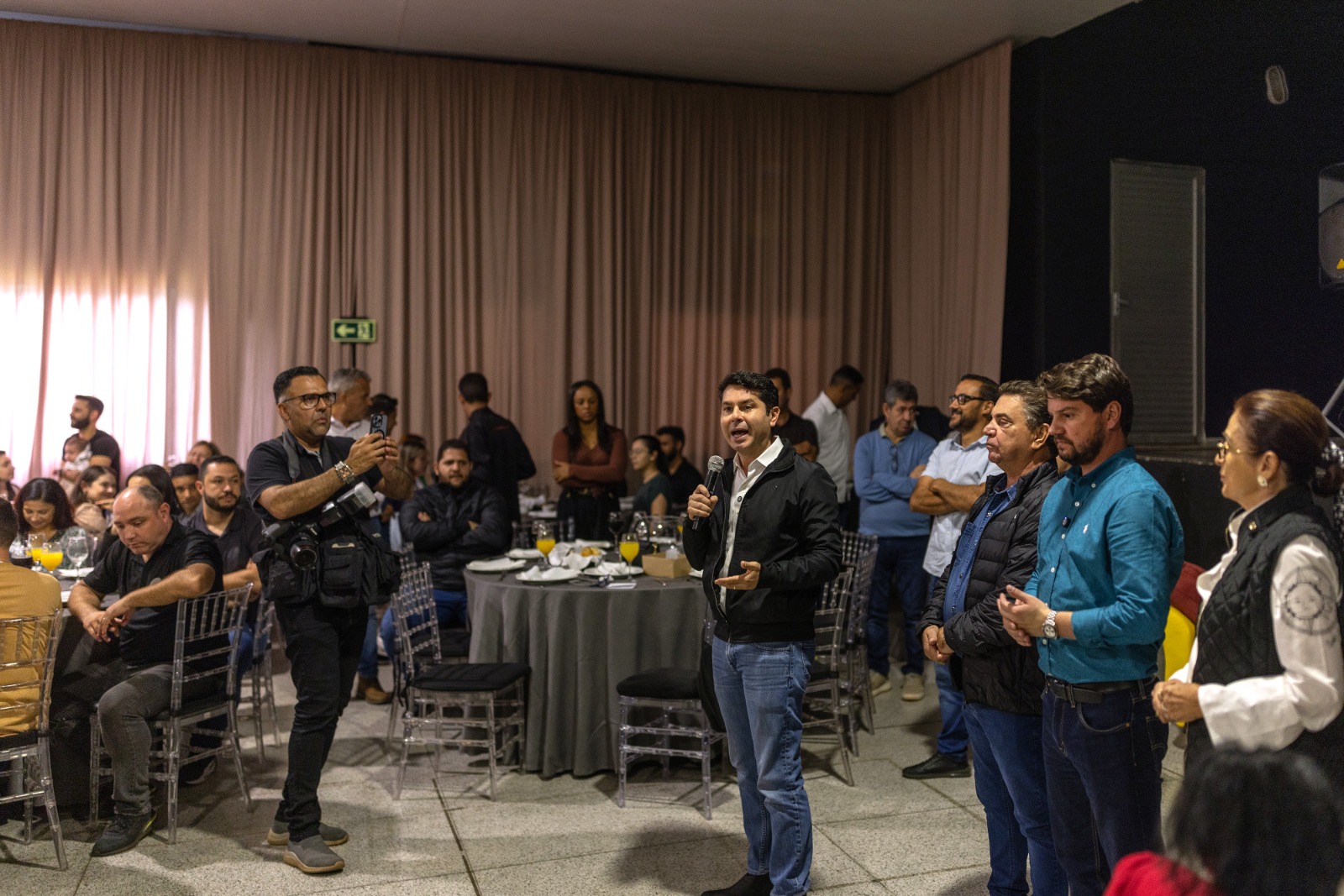 Prefeitura de Arapongas promove palestra motivacional na Saúde