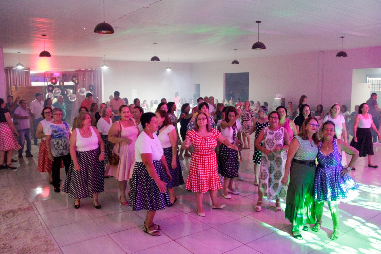 Prefeitura de Kaloré e Casa da Cultura promovem Baile dos Anos 60