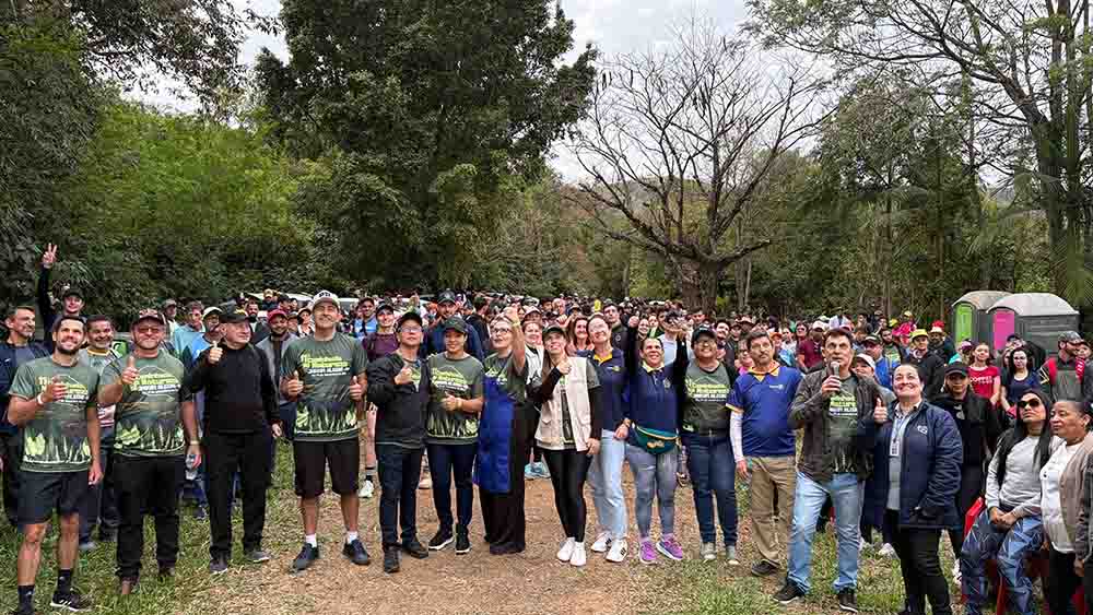 Preservação e integração marcam Caminhada na Natureza em Jardim Alegre