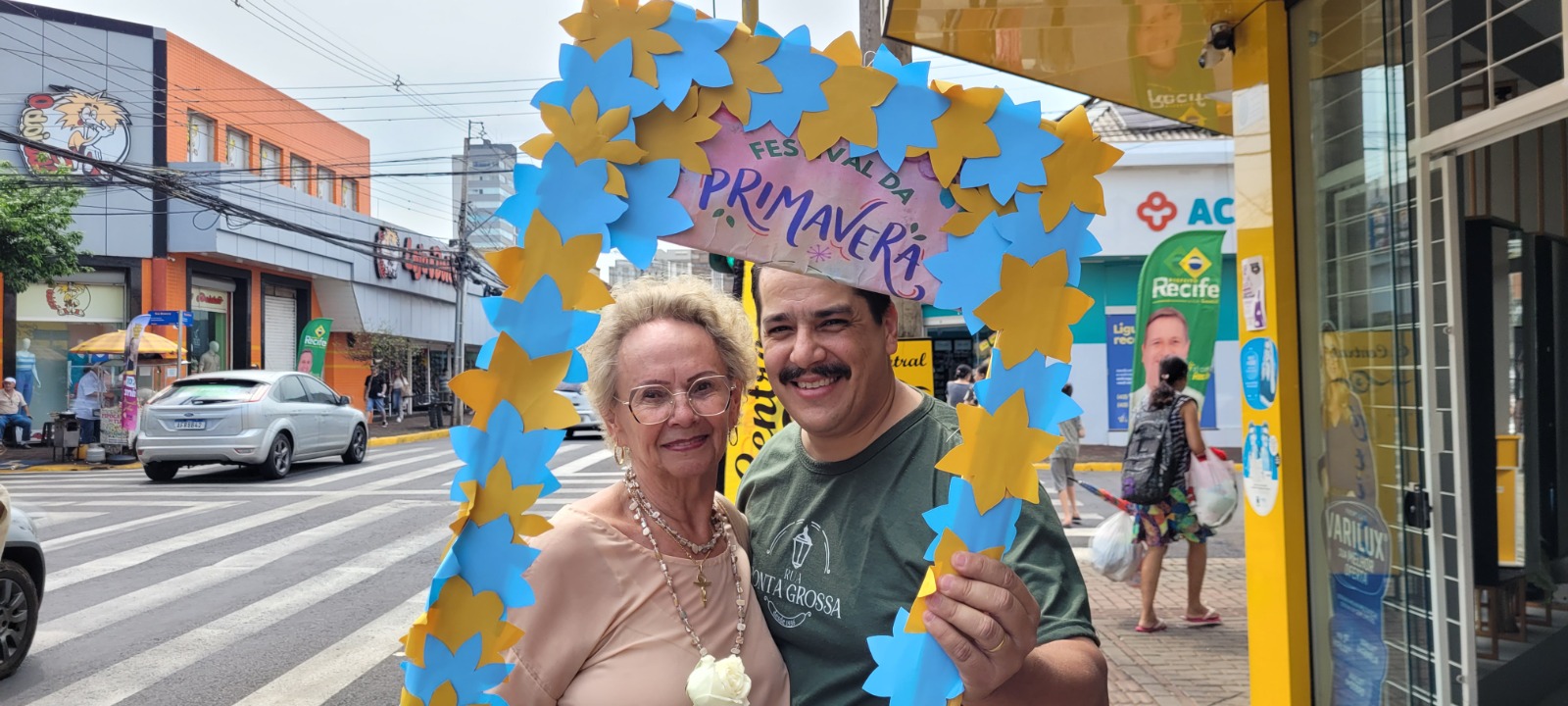 Rua Ponta Grossa celebra a primavera com dia especial de compras