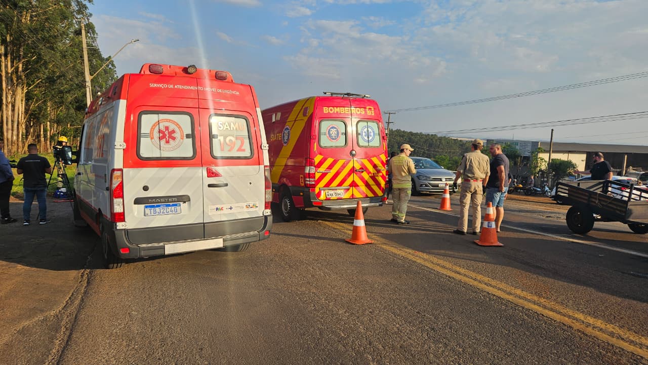 Samu, Bombeiros e PRVias atenderam as vítimas
