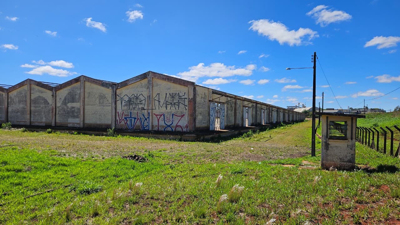 Apucarana negocia antiga sede da Conab com a União