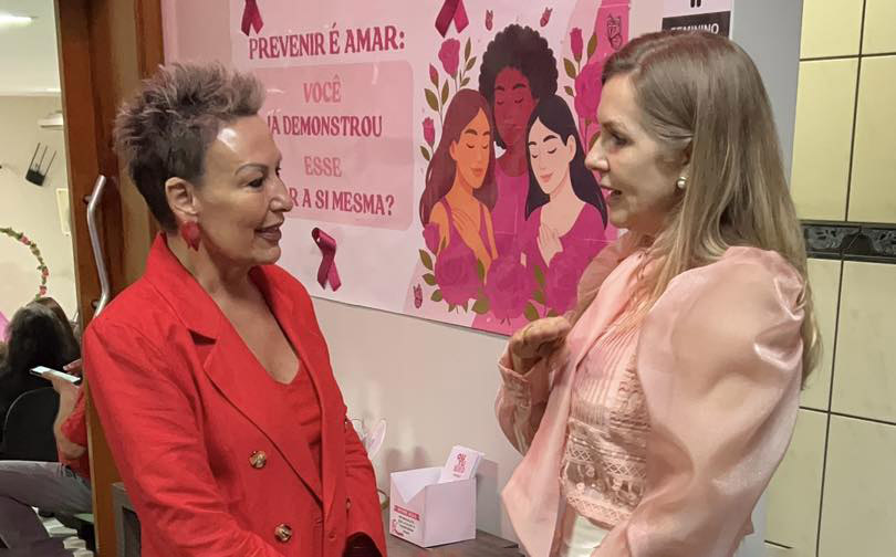 Ivaiporã celebra Outubro Rosa com encontro de mulheres