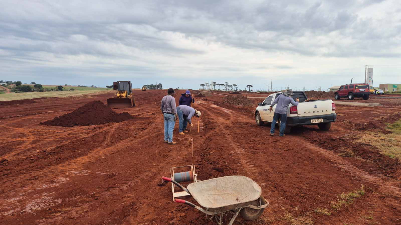 Ivaiporã melhora acesso e estacionamento para a 21ª Expovale