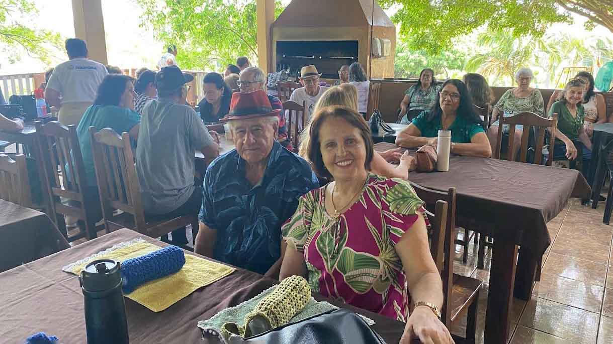 Passeio do grupo 60+ marca celebração do Mês do Idoso em Ivaiporã