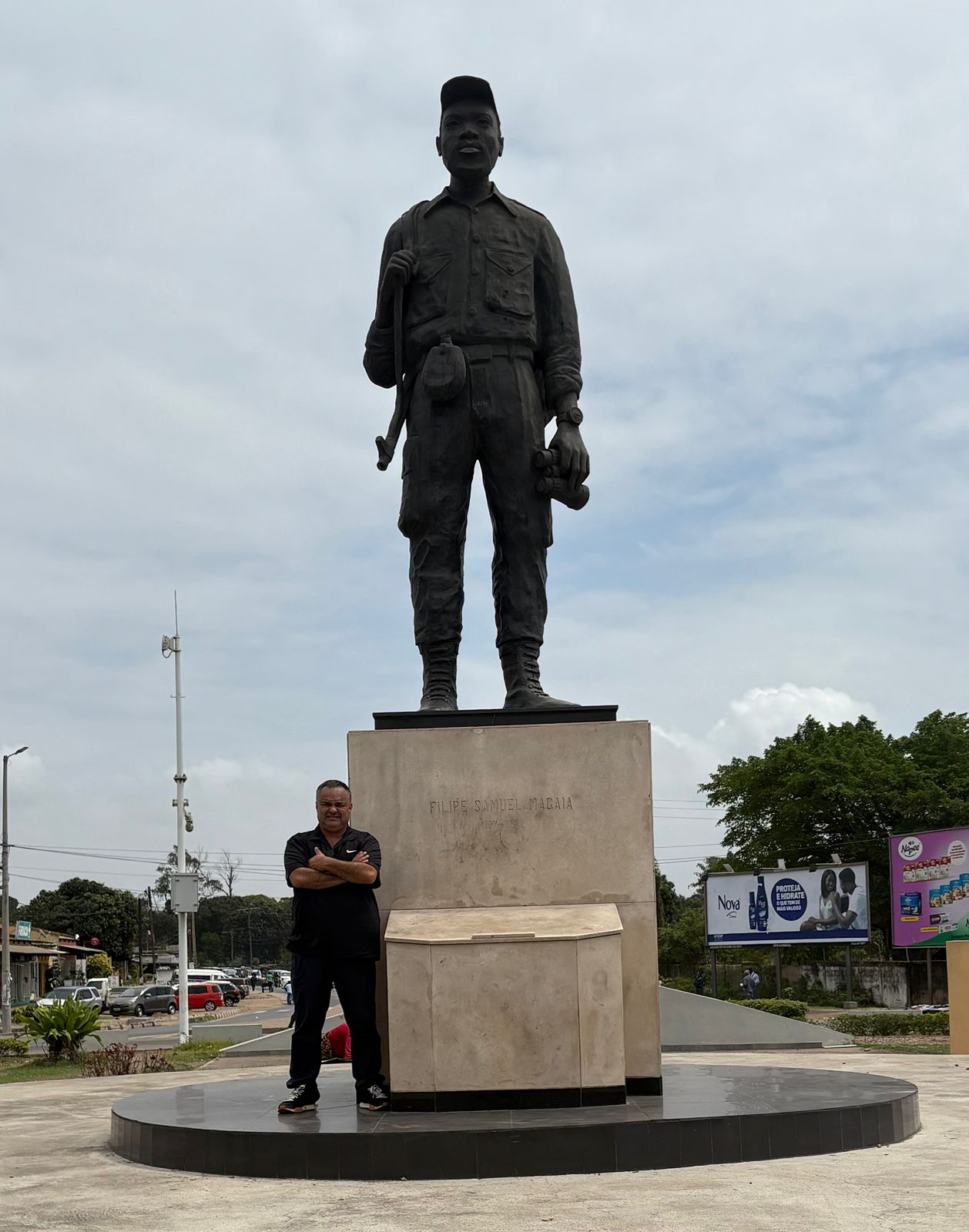 Policial apucaranense vai a Moçambique ajudar crianças em conflito