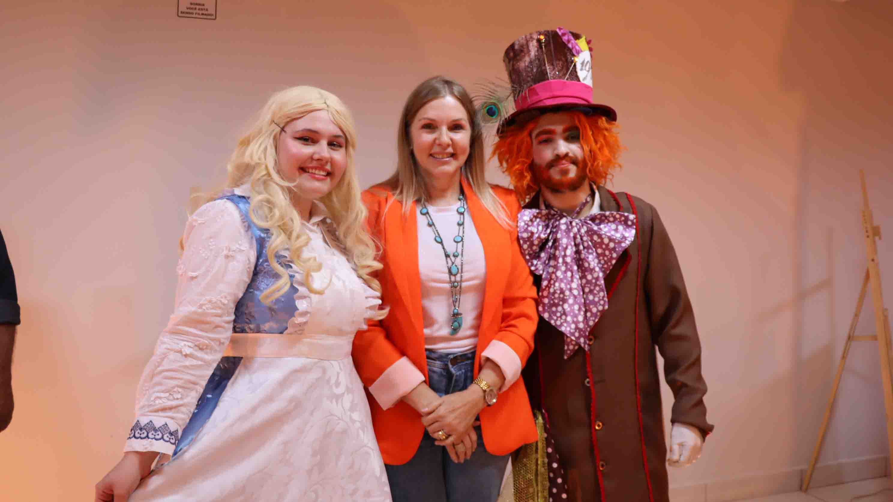 Saguão da Prefeitura de Ivaiporã recebe 1º Sarau Contemporâneo