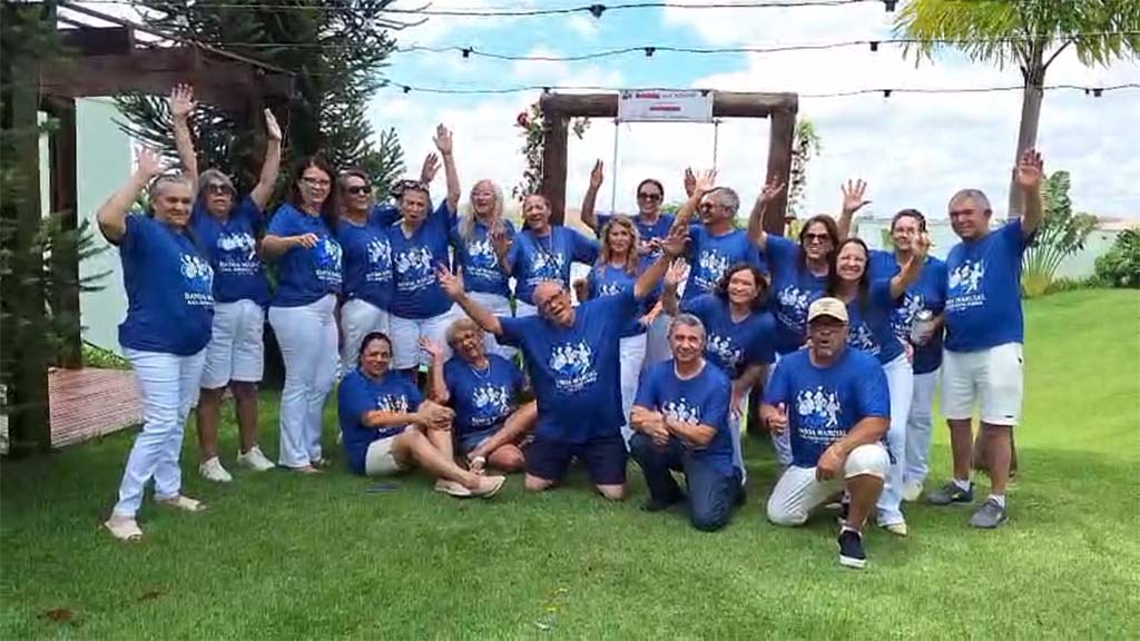 Amizade que atravessa décadas reúne ex-integrantes de Banda Marcial em Ivaiporã