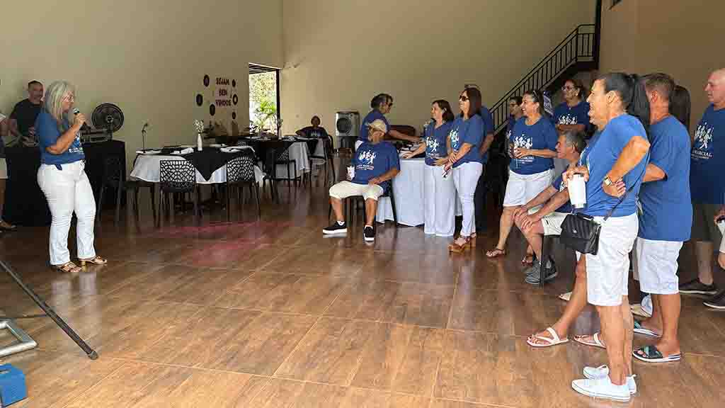 Amizade que atravessa décadas reúne ex-integrantes de Banda Marcial em Ivaiporã