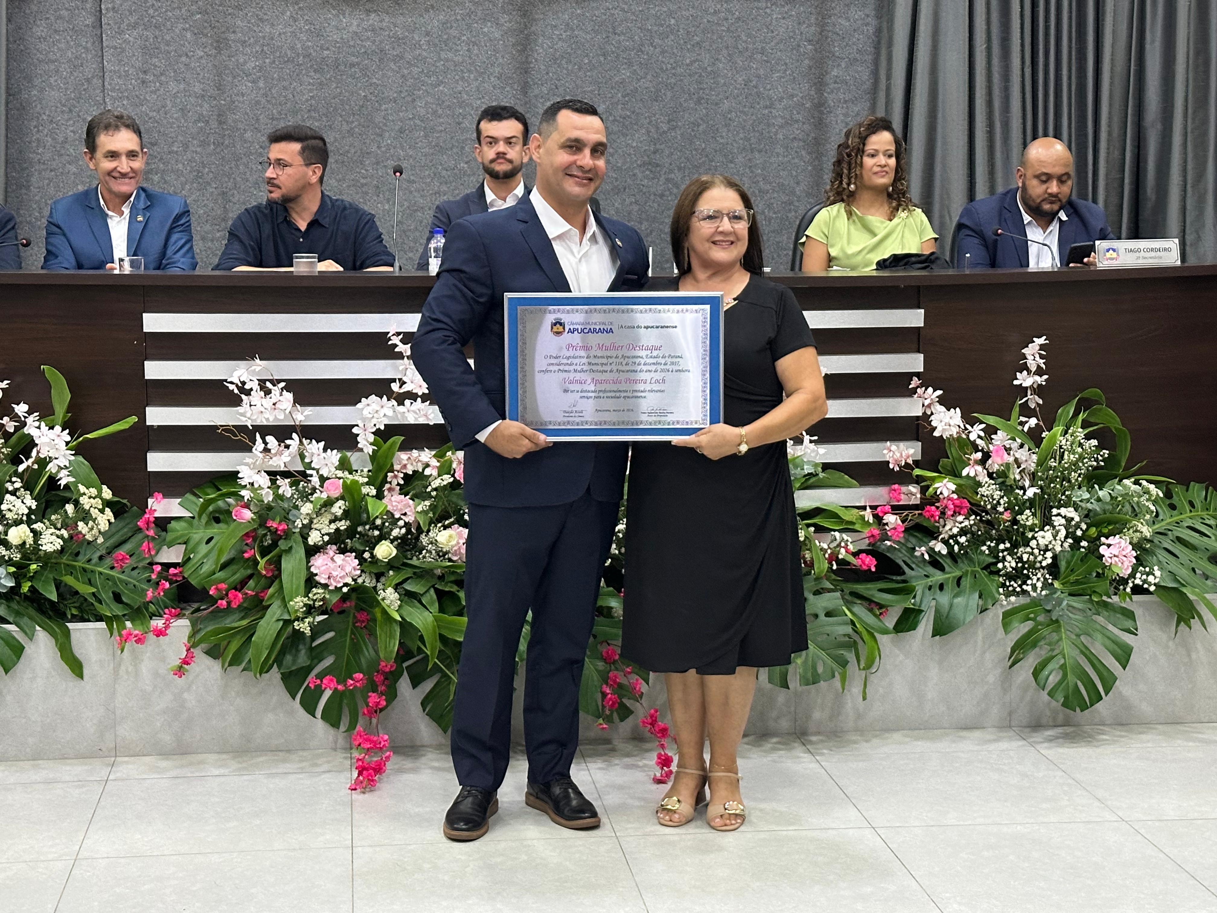 Câmara de Apucarana homenageia 11 mulheres com o prêmio Mulher Destaque