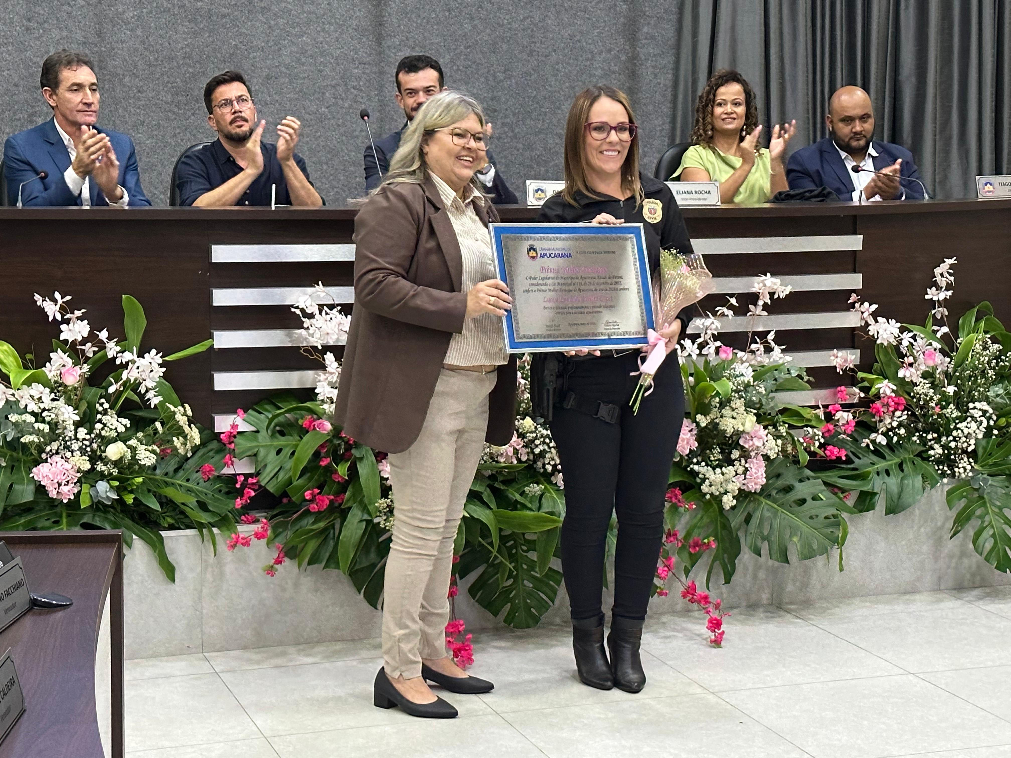 Câmara de Apucarana homenageia 11 mulheres com o prêmio Mulher Destaque
