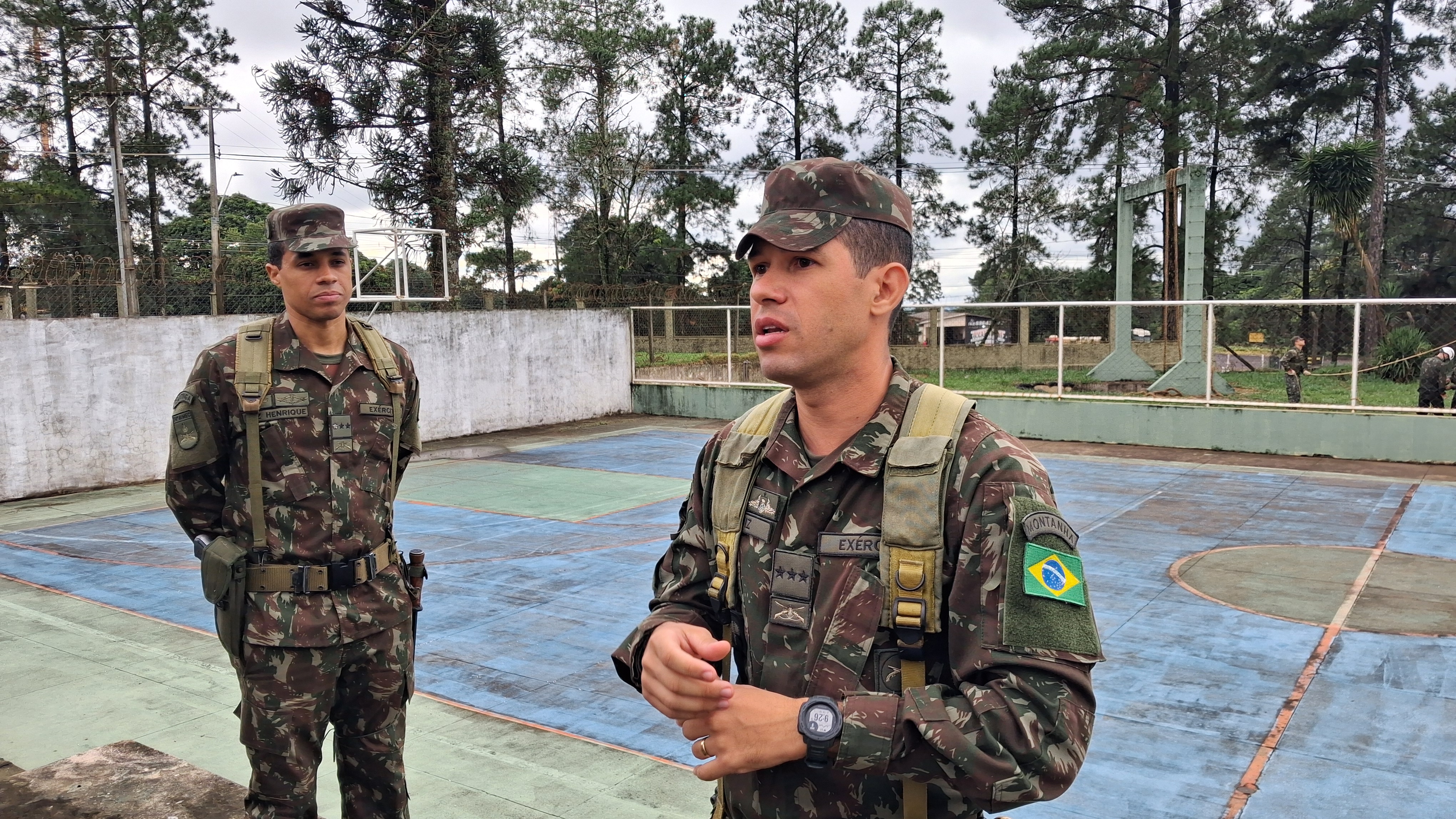 Exército de Apucarana forma novos soldados nesta sexta-feira; veja vídeo