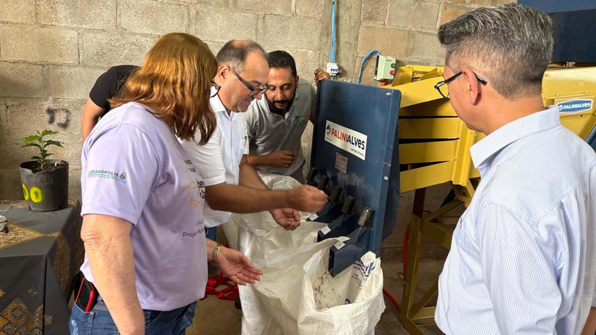 Mulheres do Café celebram conquista de unidade de beneficiamento