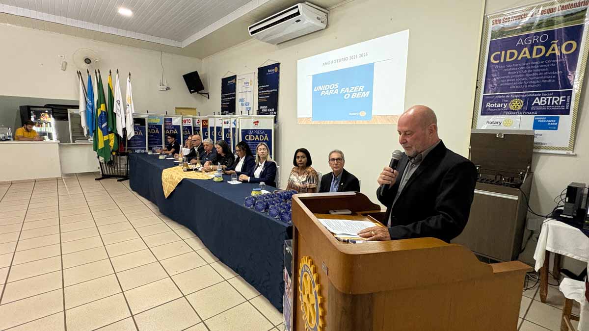 Rotary Club Integração e Ivaiporã prestam homenagem a mulheres; veja fotos
