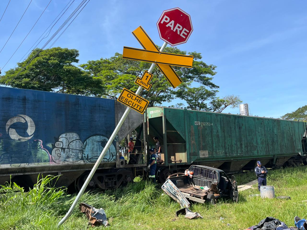 Acidente não deixou feridos, segundo o Corpo de Bombeiros