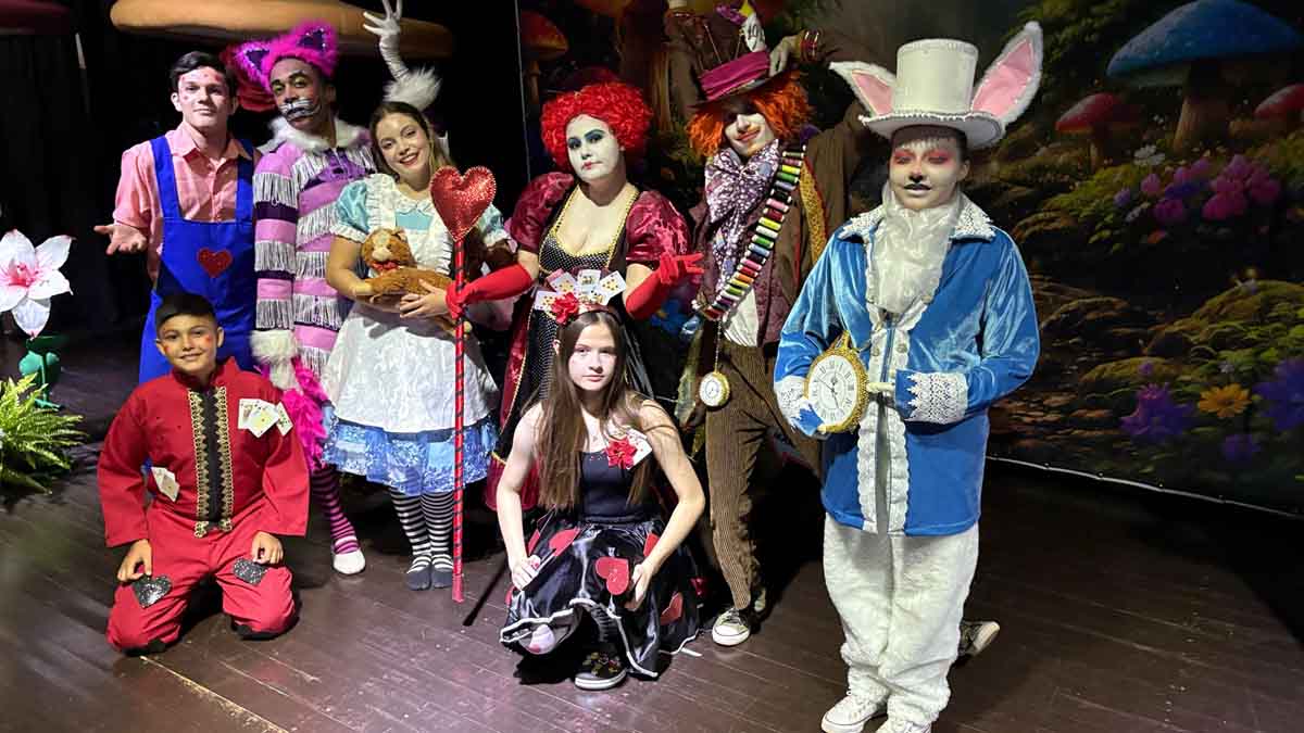 Ivaiporã abre temporada cultural 2026 com teatro e eventos