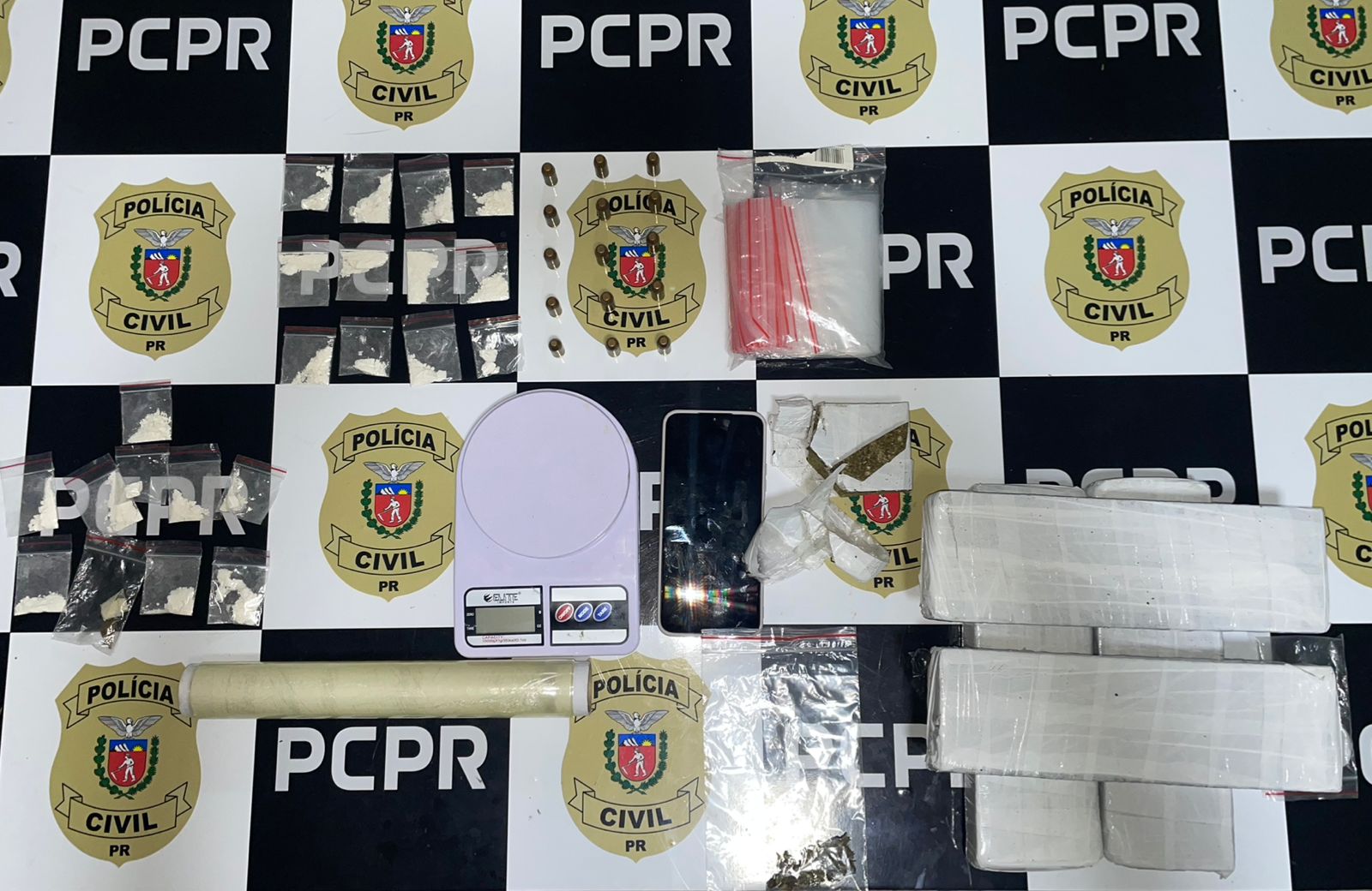Operação da Polícia Civil prende suspeitos de tráfico em Apucarana e Mandaguari
