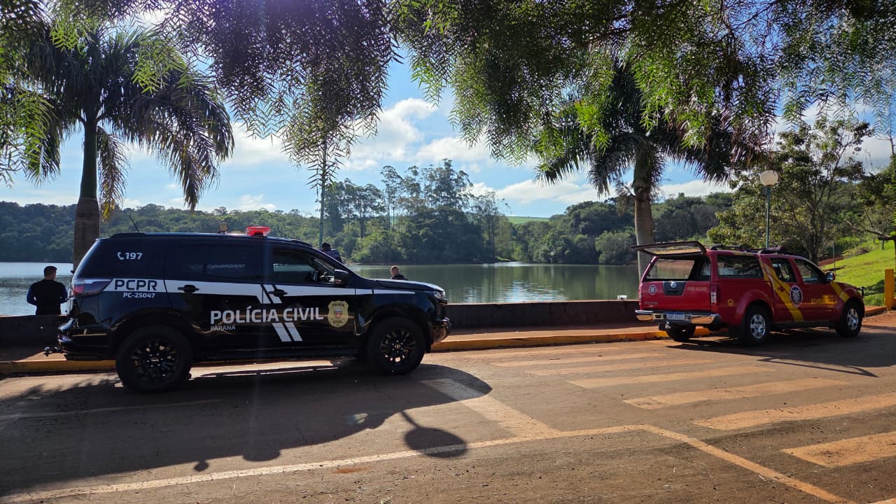 Polícia Civil encontra armas usadas em crimes dentro de represa do Parque da Raposa