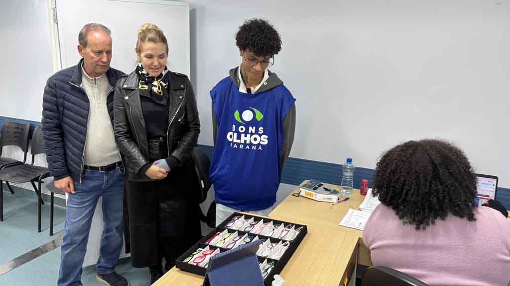 Bons Olhos Paraná realiza atendimento gratuito a alunos em Ivaiporã