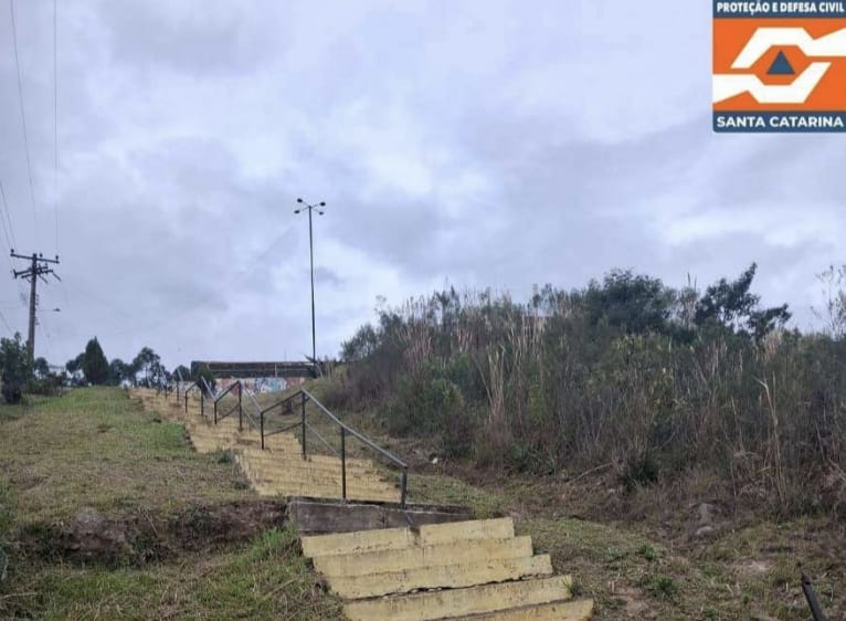 Hospital de SC transfere pacientes e interdita internações por risco de deslizamento