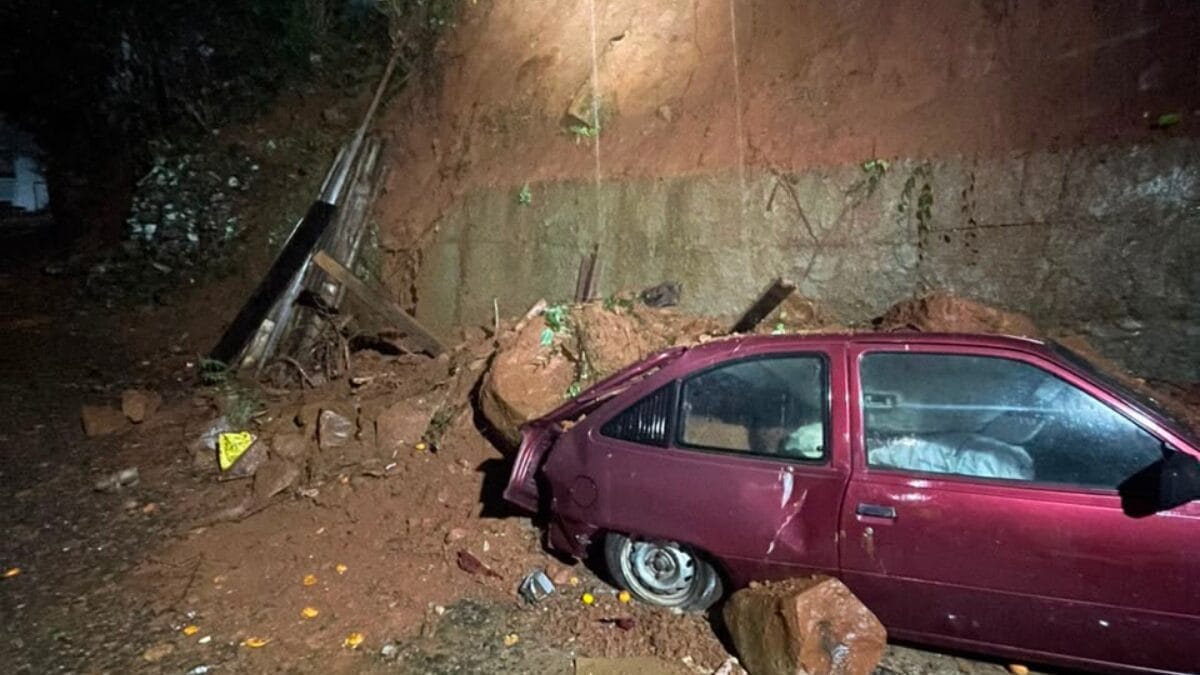 Temporal coloca cidades de SC sob alerta vermelho após acumular até 145 mm de chuva