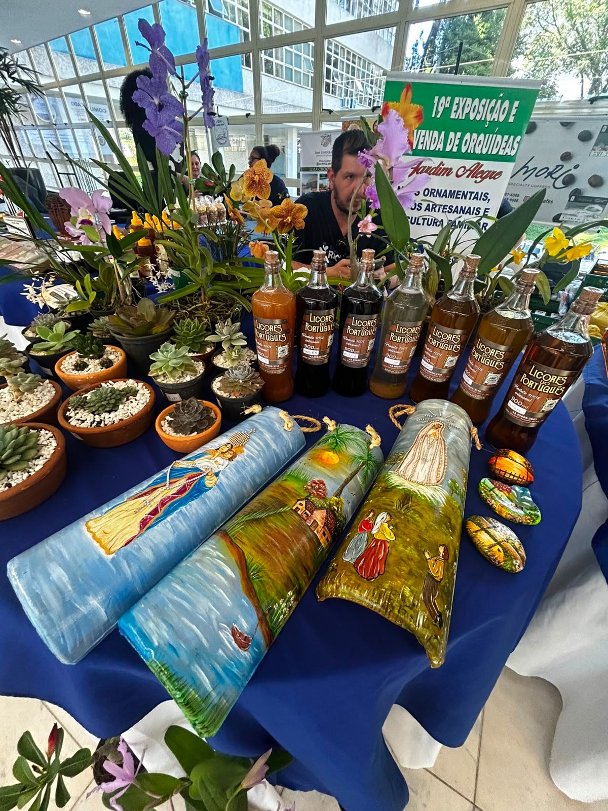 Amuvi realiza Mostra da Exposição Riquezas do Vale na Assembleia Legislativa do Paraná