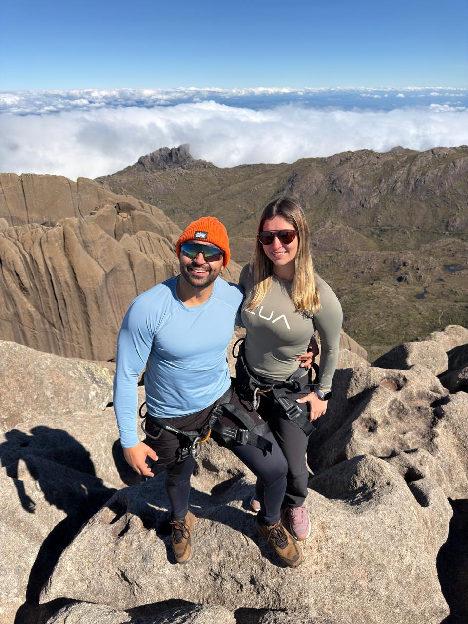 Casal de Jandaia do Sul (PR) percorre 1.750 km para escalar as maiores montanhas do Brasil