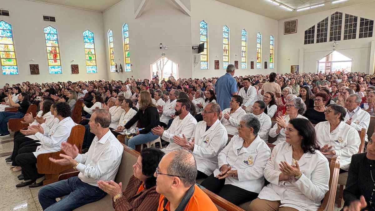 Festa do Bom Jesus mantém tradição e reúne multidão em Ivaiporã