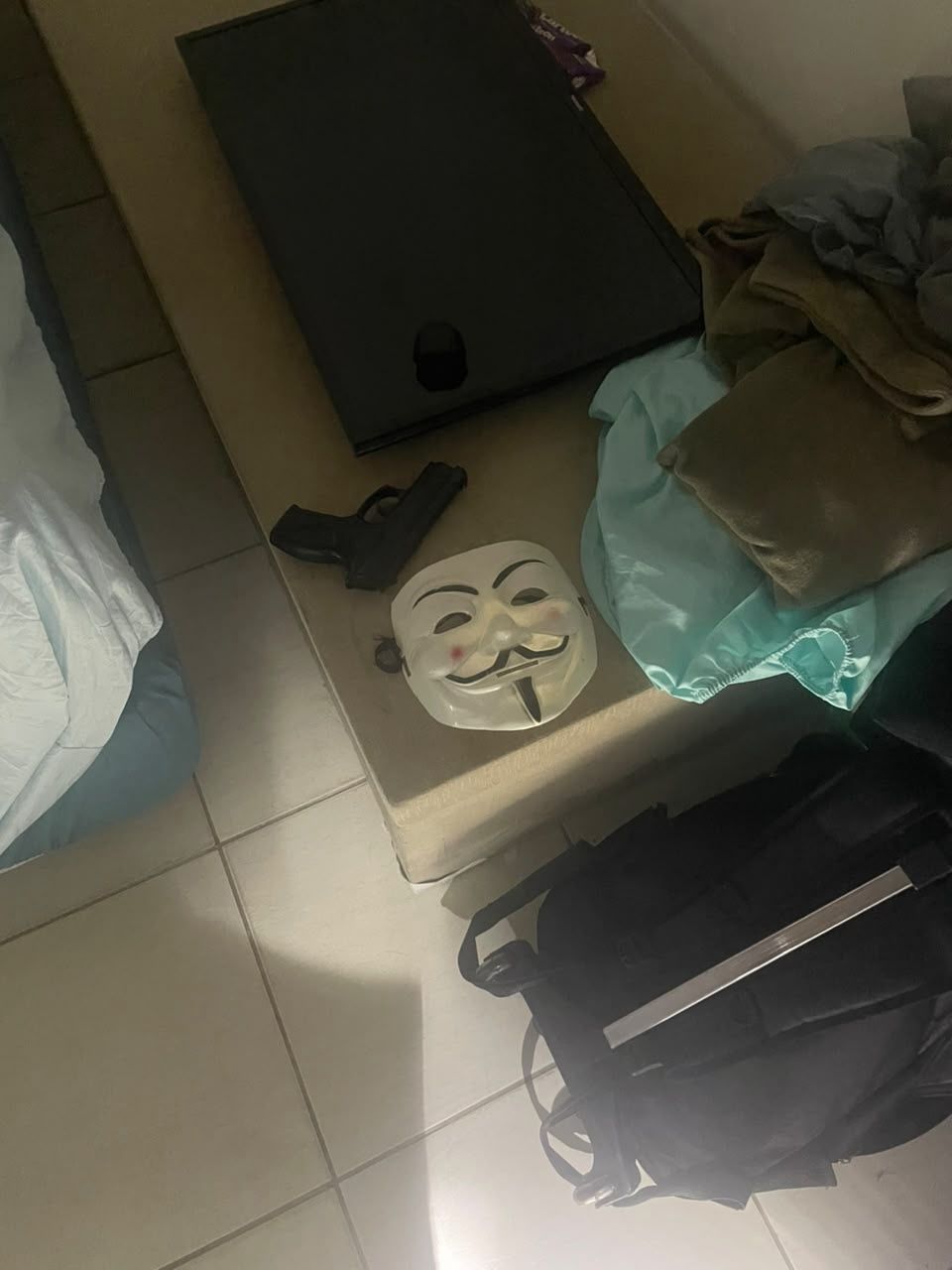 Investigado por violência sexual e extorsão virtual contra adolescente no PR é preso em SC