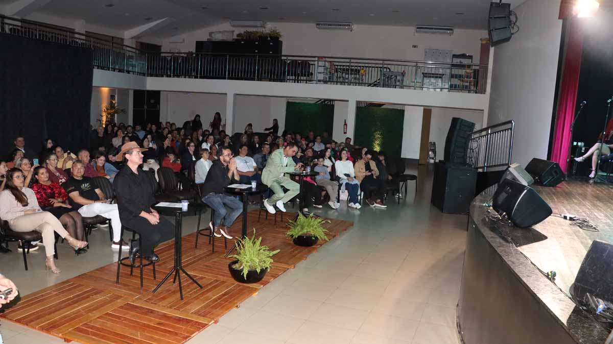 Ivaiporã reúne talentos da música no 28º Fevanoi; confira os vencedores