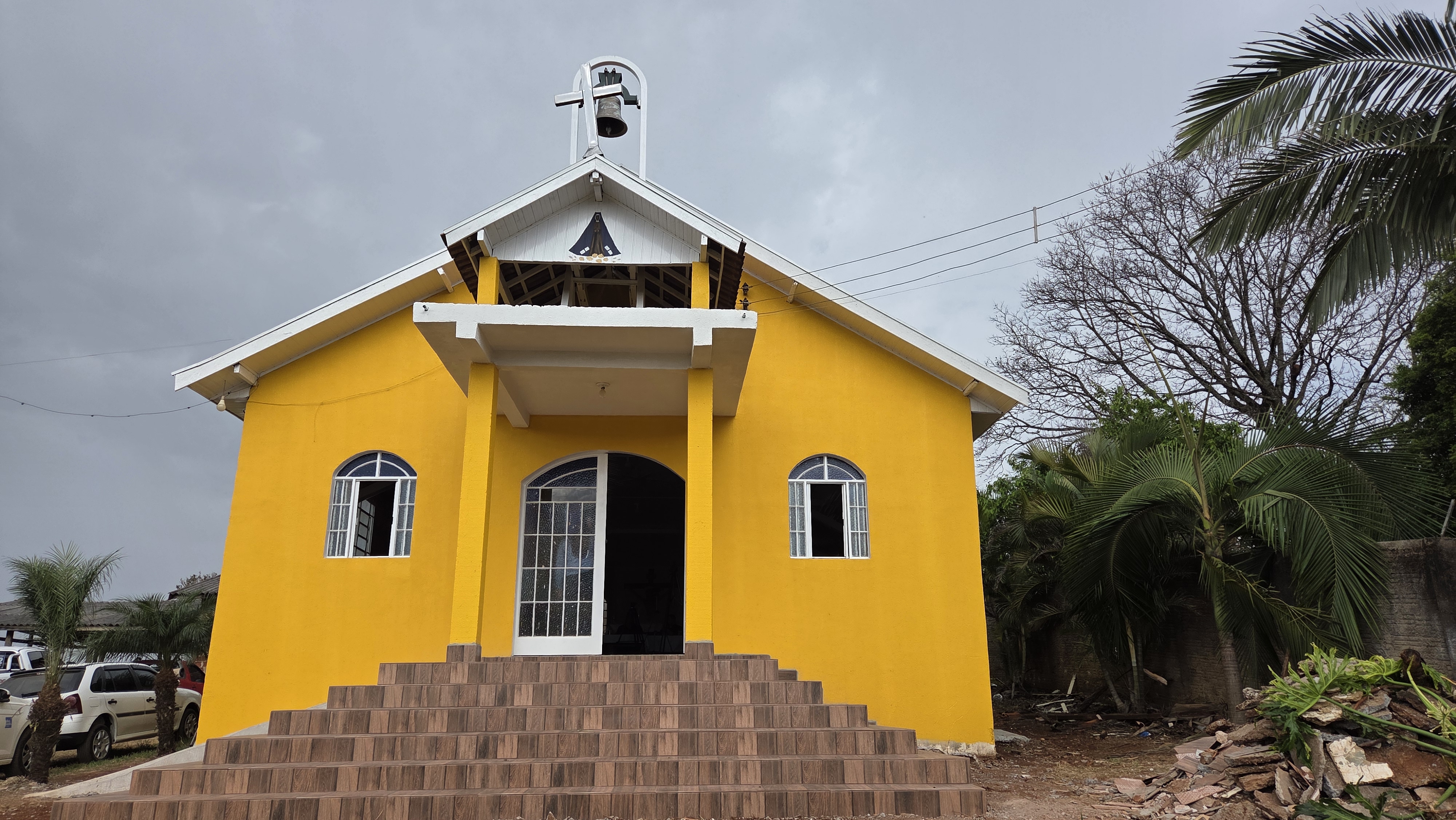 Churrasqueada do Bilote reúne comunidade para salvar capela feita com madeira da 1ª Catedral de Apucarana