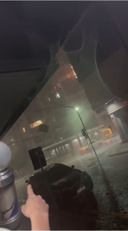 FOTOS: Temporal com ventos de 125 km/h deixa rastro de destruição em Apucarana