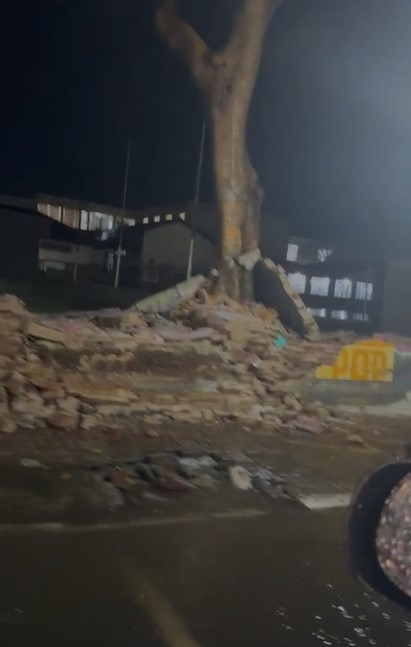 FOTOS: Temporal com ventos de 125 km/h deixa rastro de destruição em Apucarana