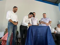 Beto Preto e Roni Miranda autorizam obra de colégio na Vila Reis