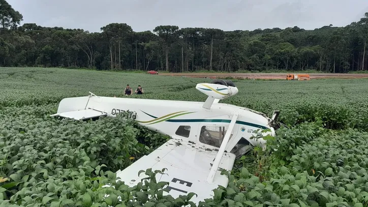 Acidente ocorreu em Reserva (PR)