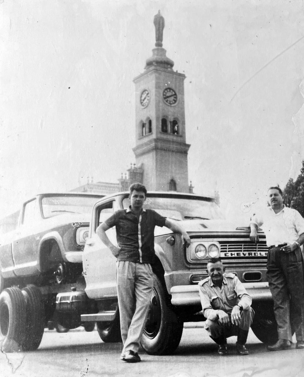 Aos 80 anos, concessionária nasceu com a cidade de Apucarana