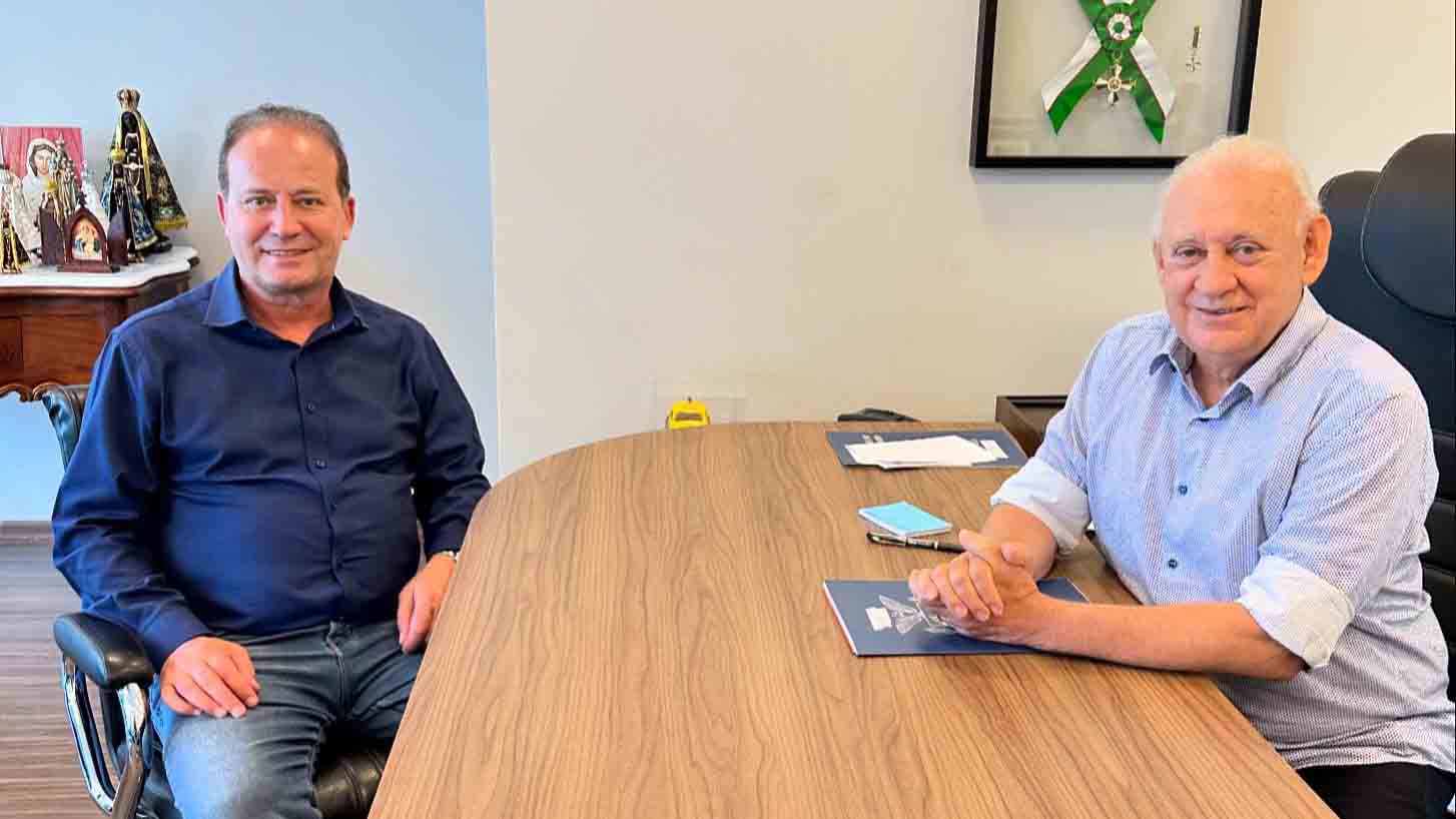 Carlos Gil apresenta demandas de Ivaiporã a deputados estaduais e federal