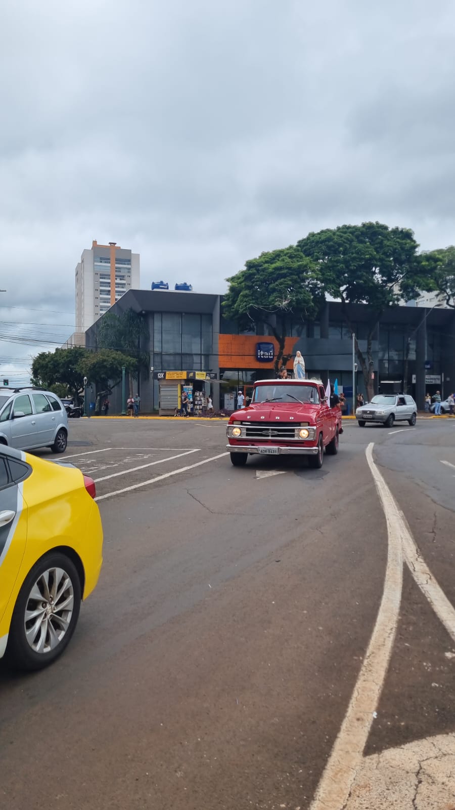 Catedral faz carreata em devoção à Nossa Senhora dias antes da Romaria