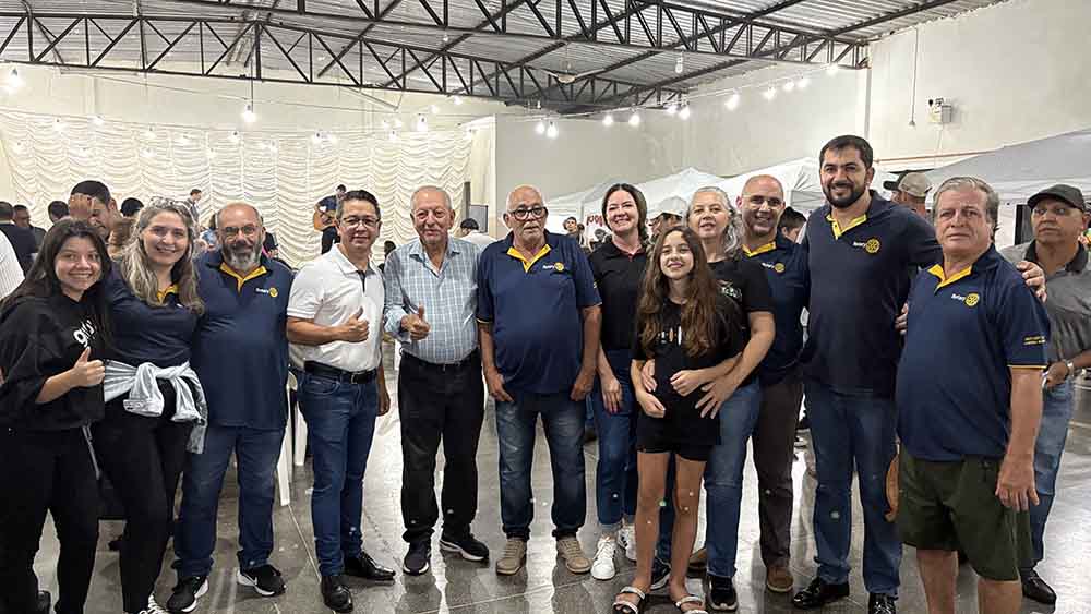 Feira do Produtor é inaugurada com sucesso em Jardim Alegre