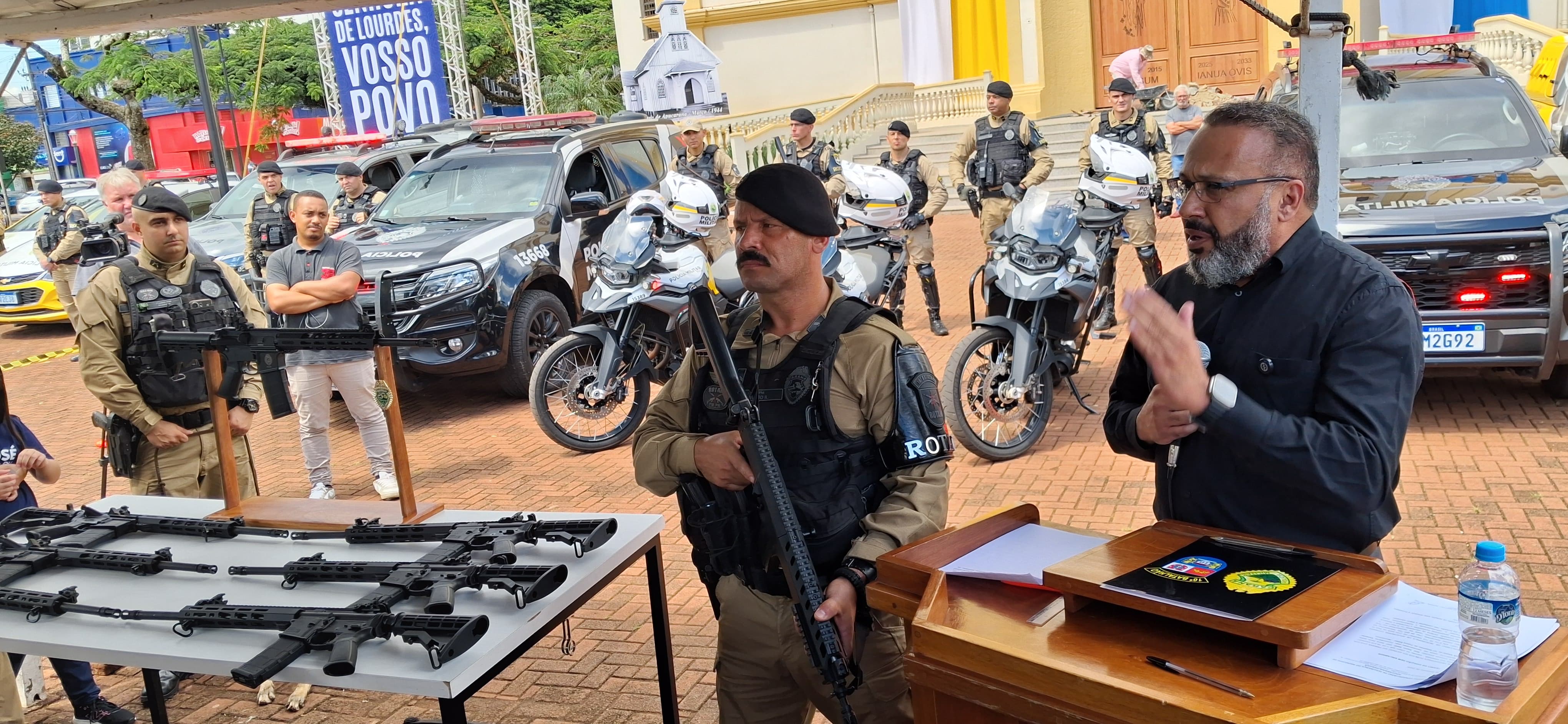 PM de Apucarana recebe 7 fuzis importados dos EUA doados pelo Conseg