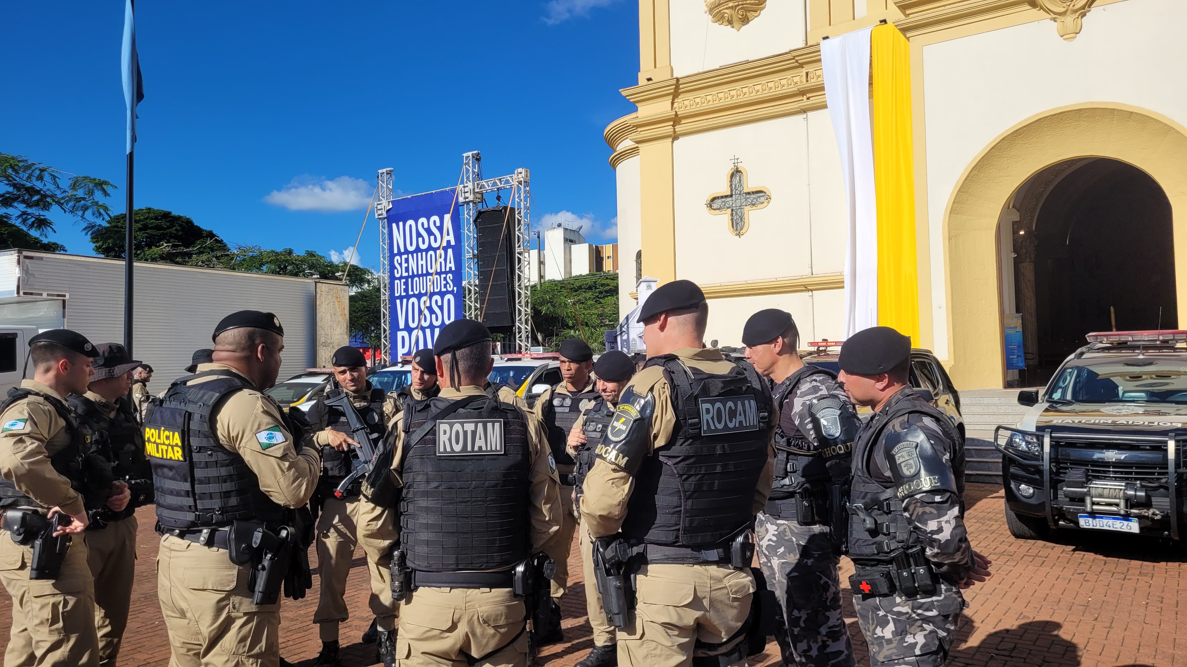 PM lança "Operação Saturação" com apoio de helicóptero em Apucarana