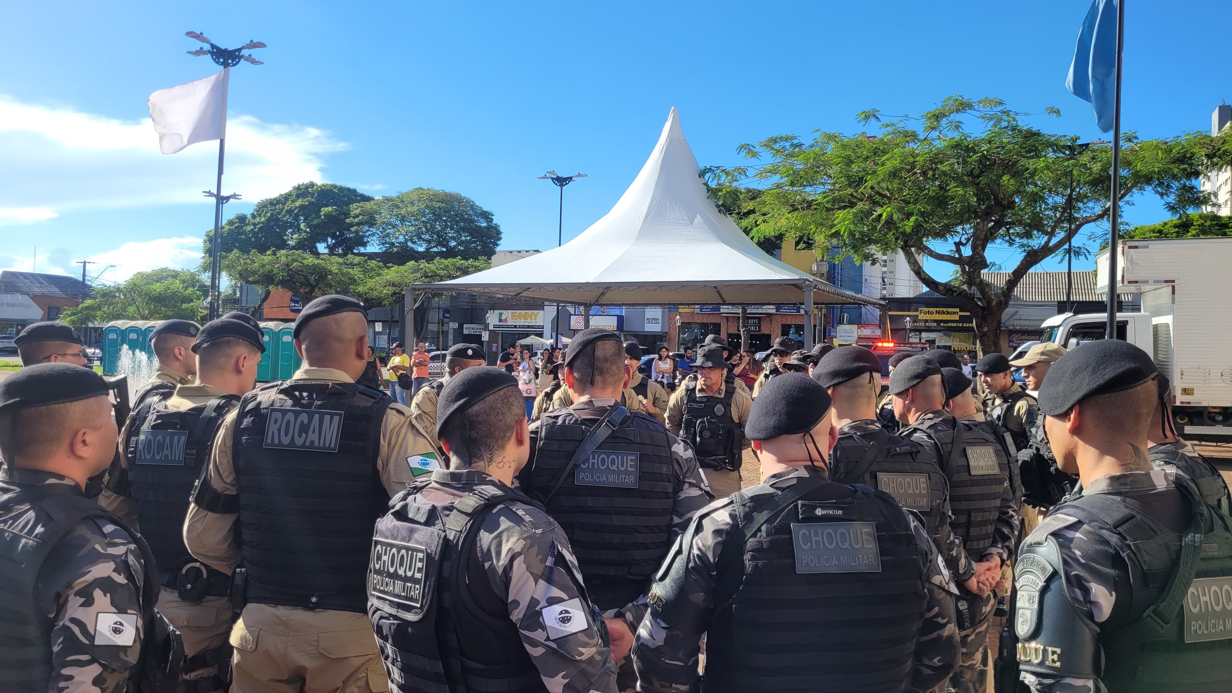 PM lança "Operação Saturação" com apoio de helicóptero em Apucarana