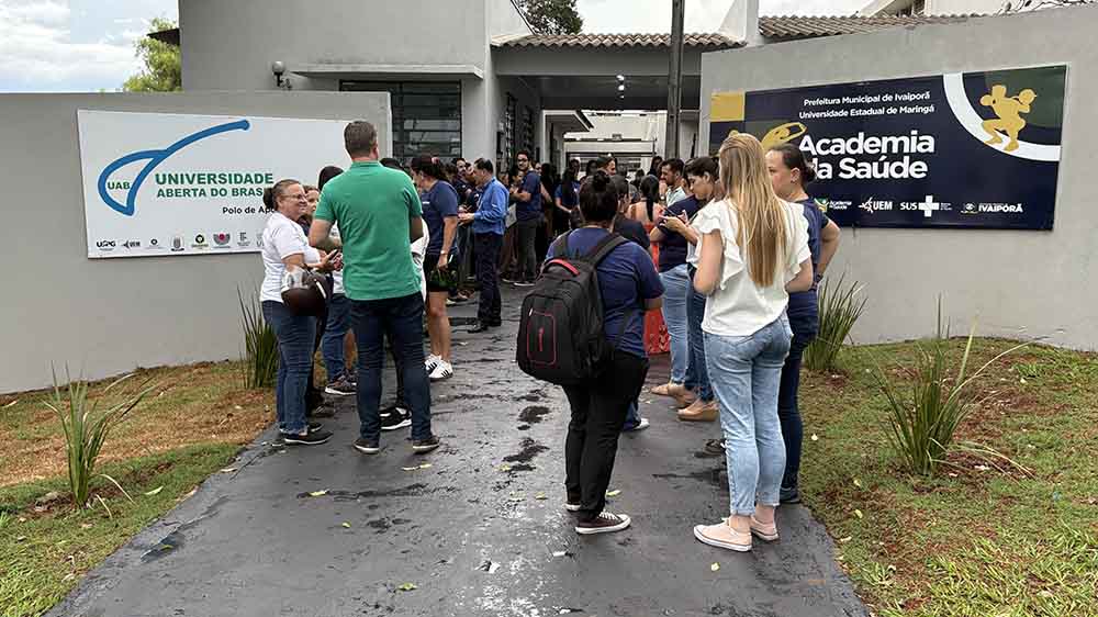Prefeitura de Ivaiporã inaugura Academia da Saúde em parceria com a UEM