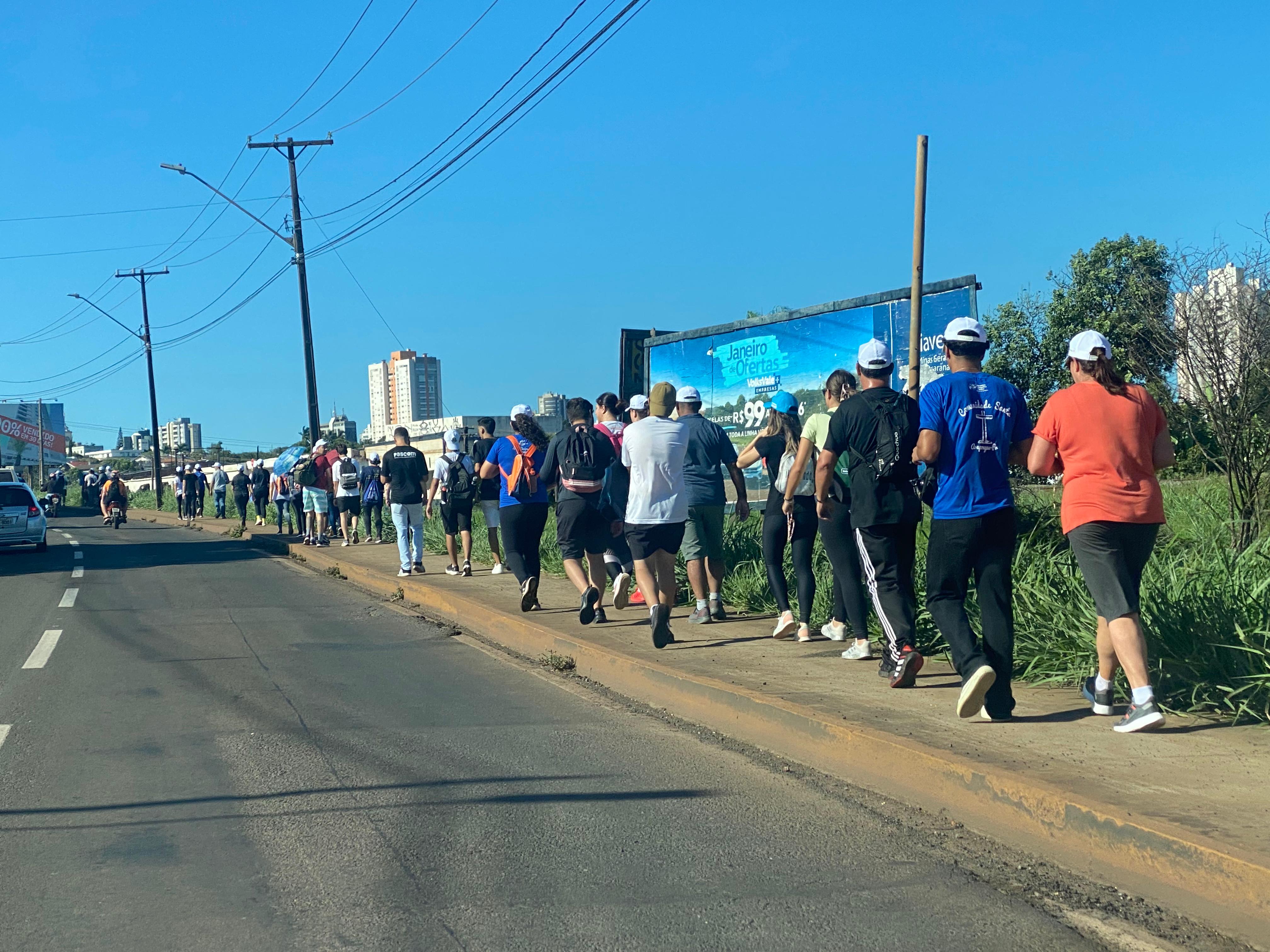 Romaria de Nossa Senhora de Lourdes reúne multidão em Apucarana
