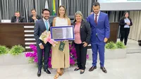 Câmara entrega 'Prêmio Mulher Destaque' para onze homenageadas