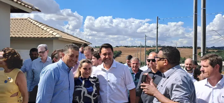 Governador Ratinho Junior inaugura 748 moradias em Arapongas