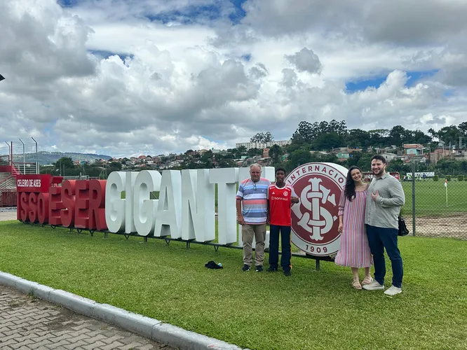 Menino revelado em equipe de futebol do Pirapó jogará no Internacional