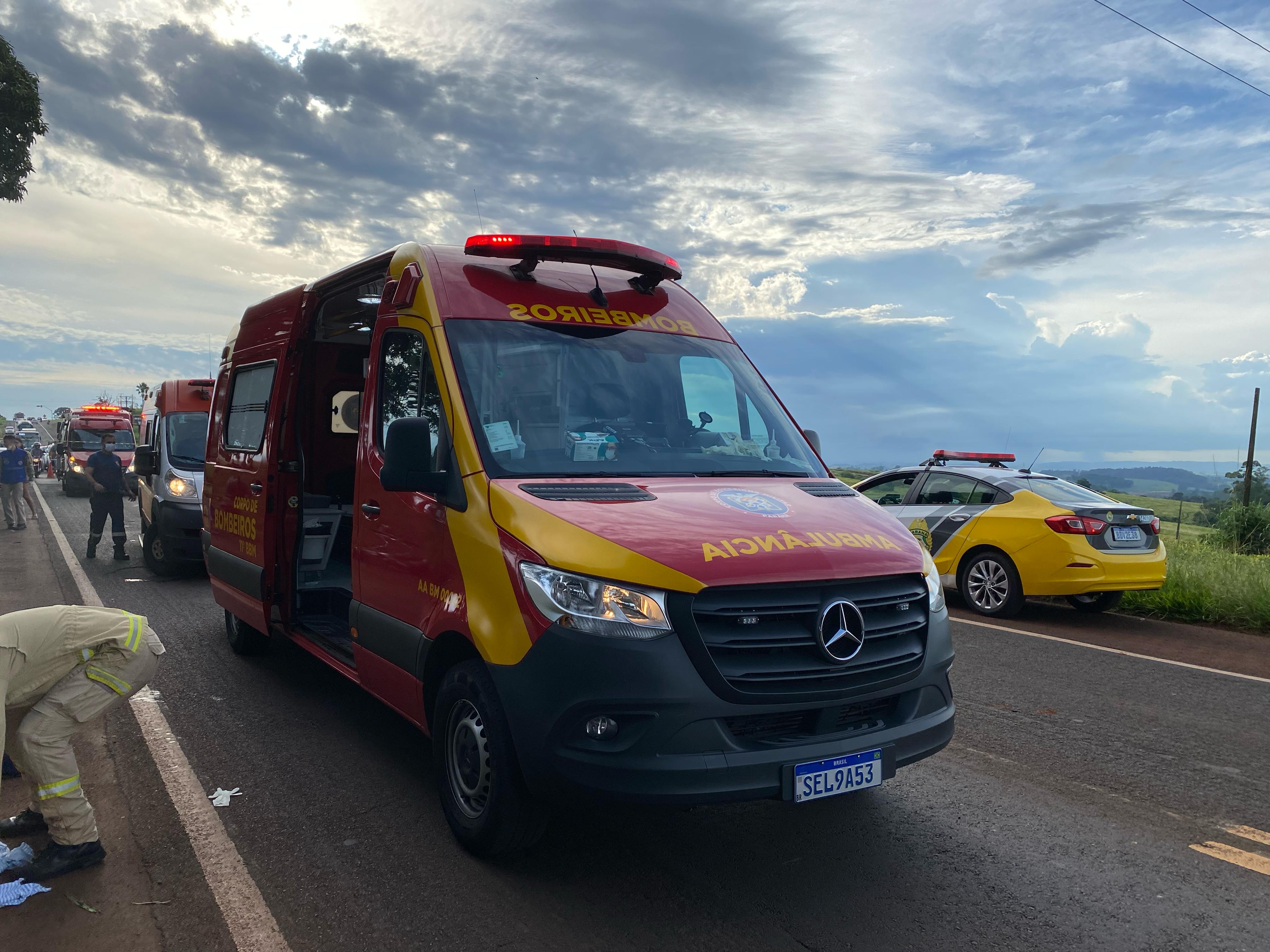 Acidente deixa dois motociclistas feridos na BR-369 em Apucarana